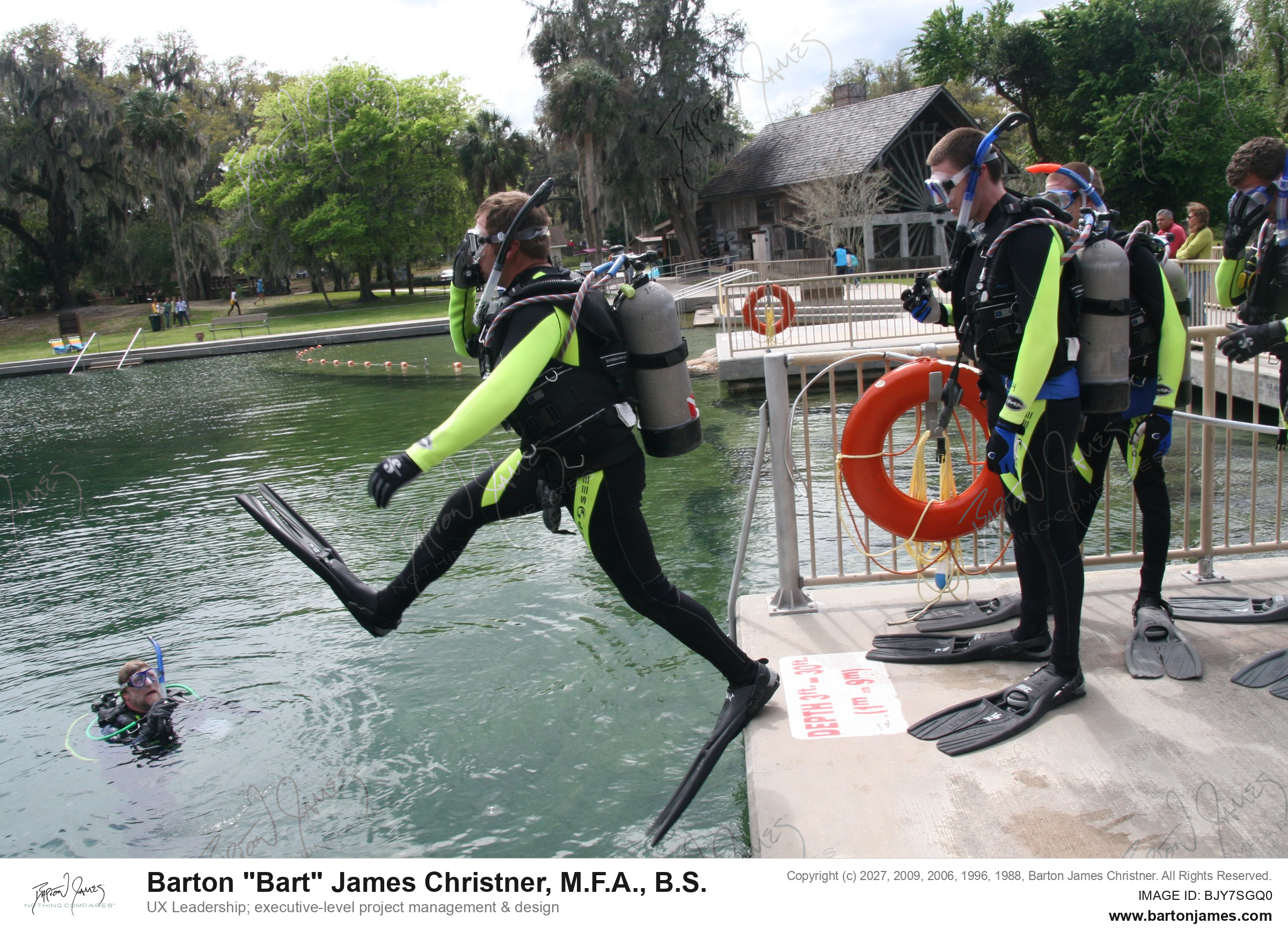 20080301 COVER NJMTCCover De Leon Park Griddle House Scuba Darlene IMG8549 PHOTO