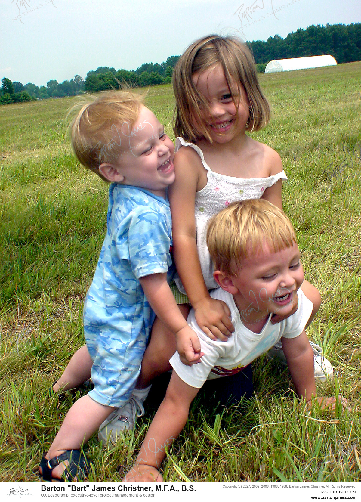 20040710 AERIAL FAMILYPortraits Alliance Taylor Craft Fly In DSC04913 PHOTO
