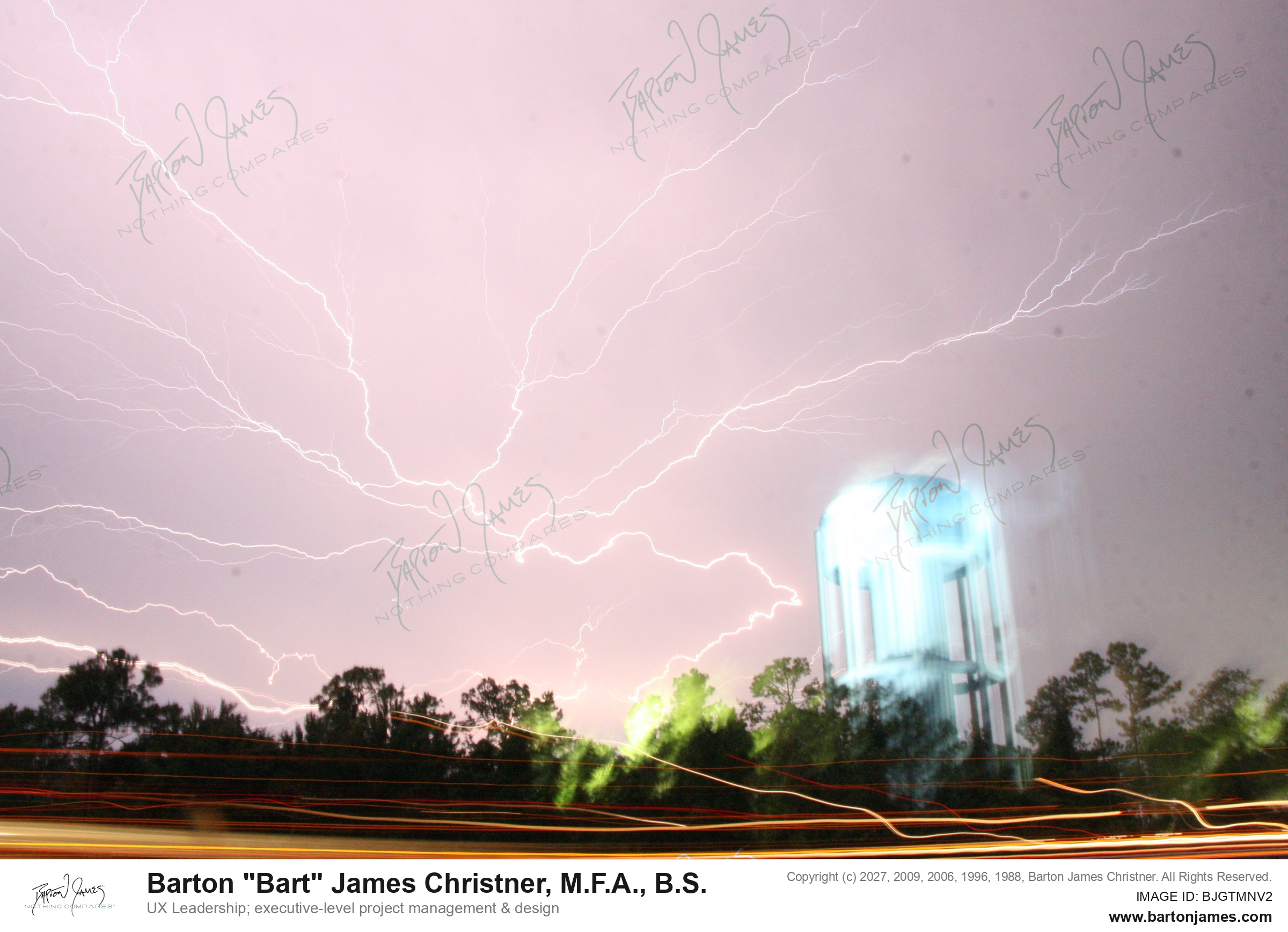 20080830 SCIENCE FUNLightning Palm Coast Water Tower PHOTO