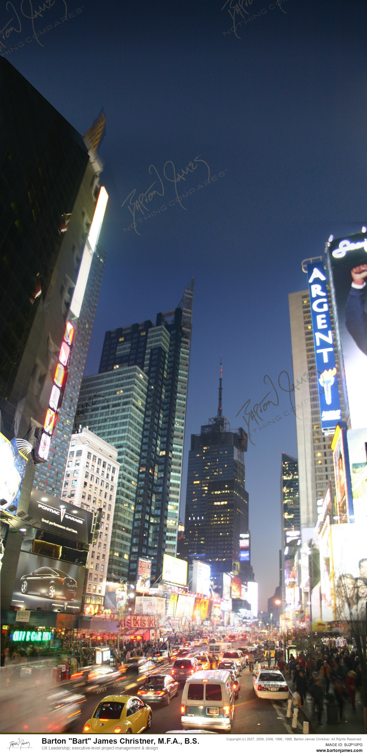 20051123 NIGHT New York On ADimes Times Square Lynnea Bart Lighter Panorama PHOTO