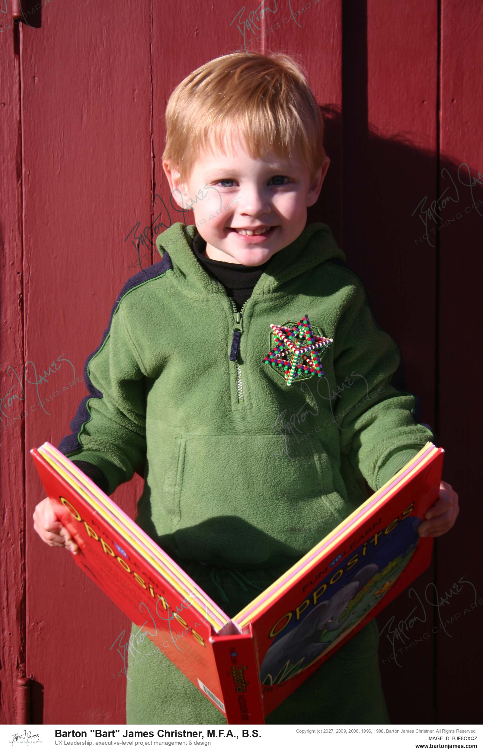 20060314 CHRISTNER Lucas Pullover Spalla Merkaba APPAREL